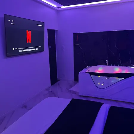 Neptune With Jacuzzi * 彭特·圣特斯普利特